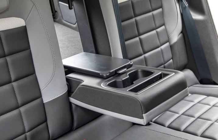 Citroen C4 okienko w kanapie