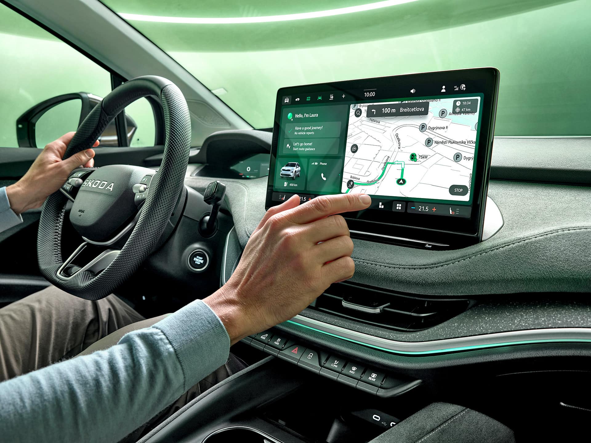 nowa-skoda-enyaq-2025-ekran-z-nawigacja