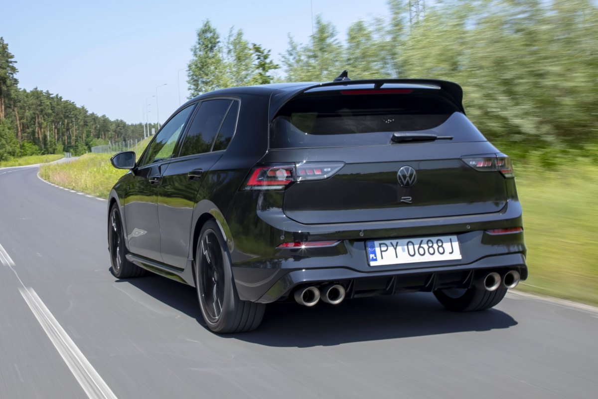 Volkswagen Golf R Black Edition – najostrzejszy Golf w historii | TEST