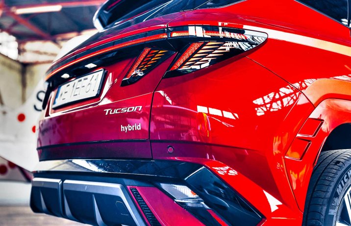Hyundai Tuscon IV FL N-Line – tył, lampa