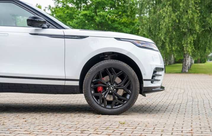 Range Rover Velar - duży prześwit