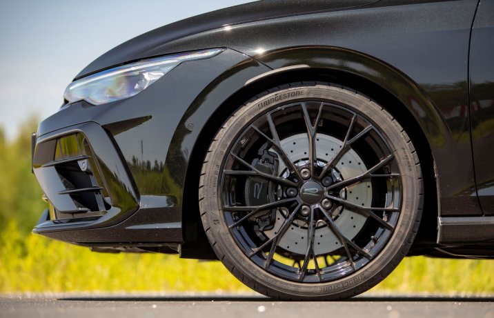 VW Golf R Black Edition - koło
