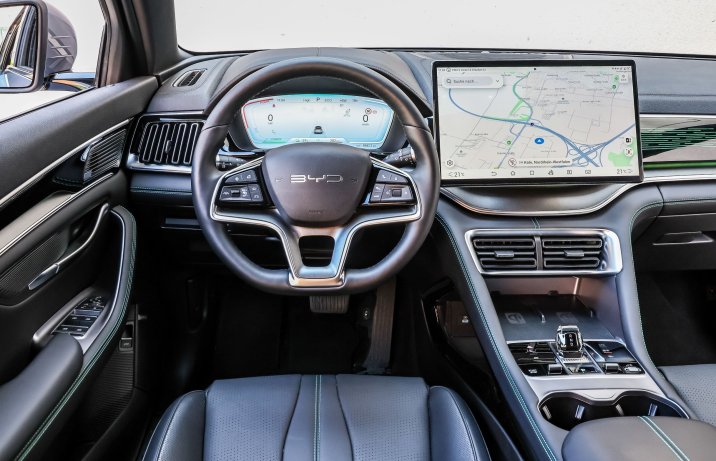 BYD Seal U - kokpit