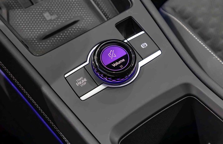 Volkswagen T-Roc II 2025 – pokrętło