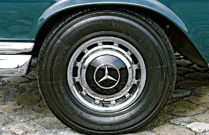 Mercedes 220 SEb Coupe – koło