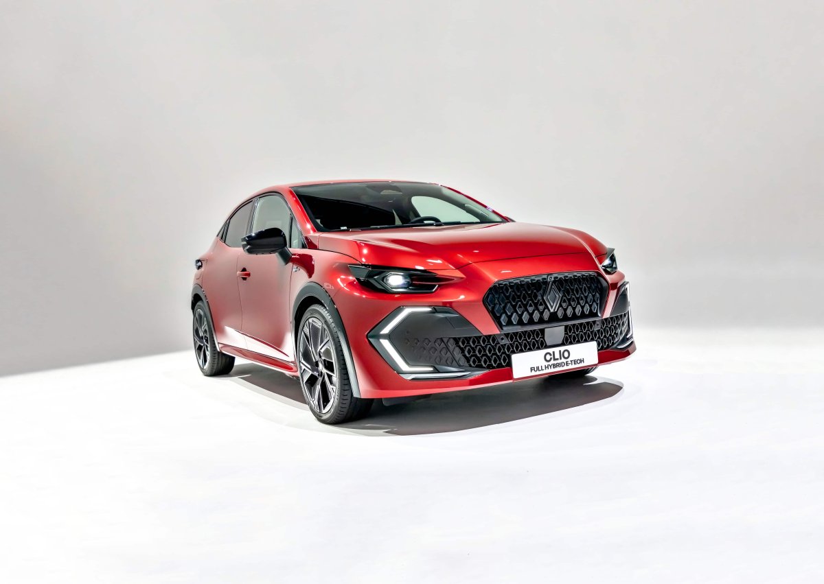 Większe, nowocześniejsze, bardziej dynamiczne. Renault Clio zmieniło się nie do poznania
