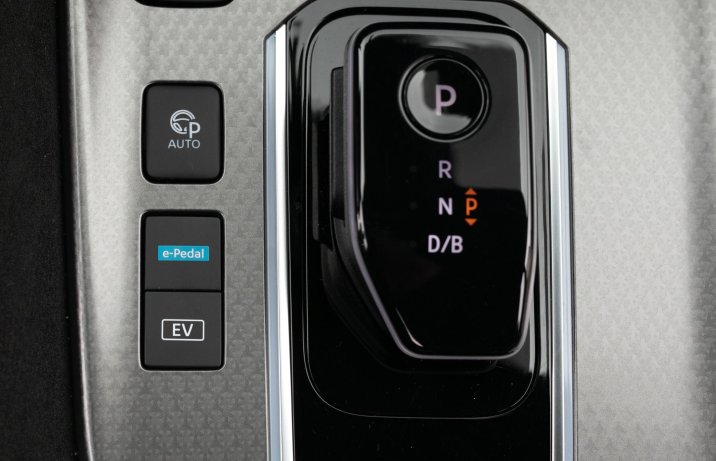 Nissan Qashqai - konsola