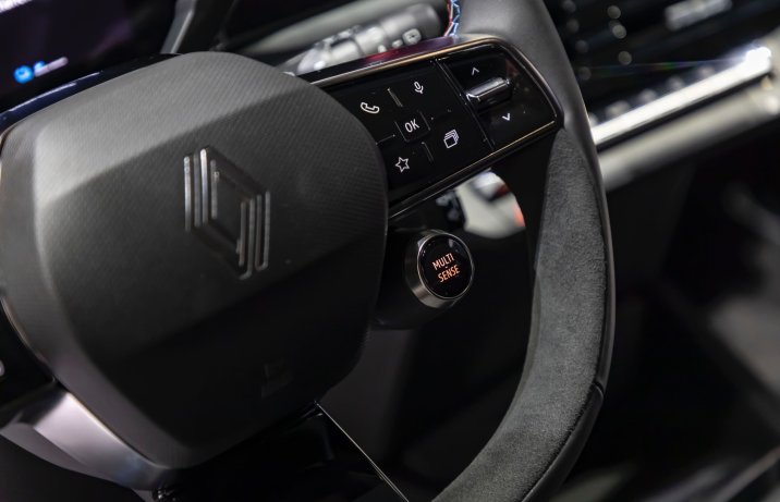 Renault Clio VI 2025 – kierownica