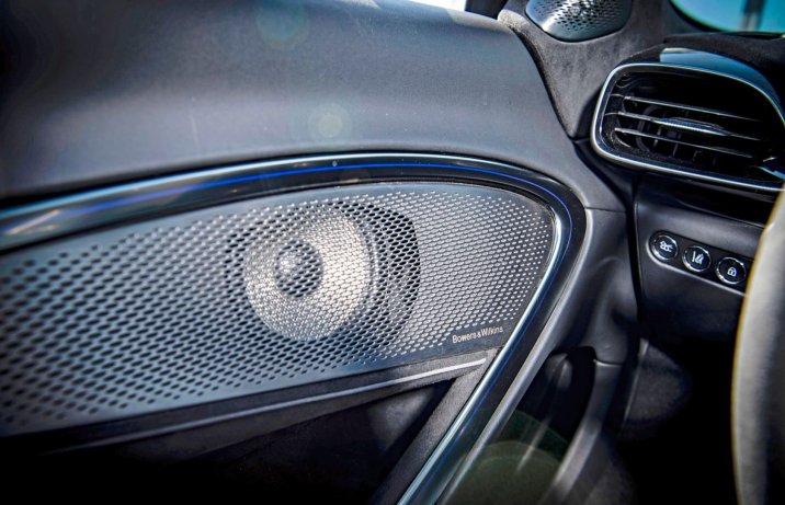 McLaren Artura Spider – głośnik