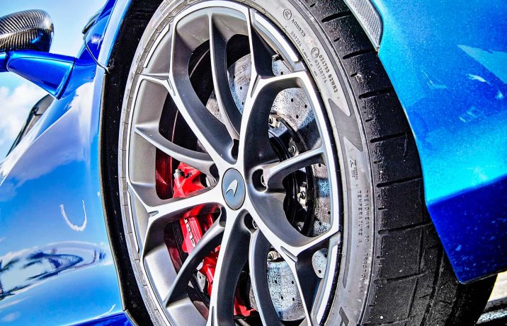 McLaren Artura Spider – koło