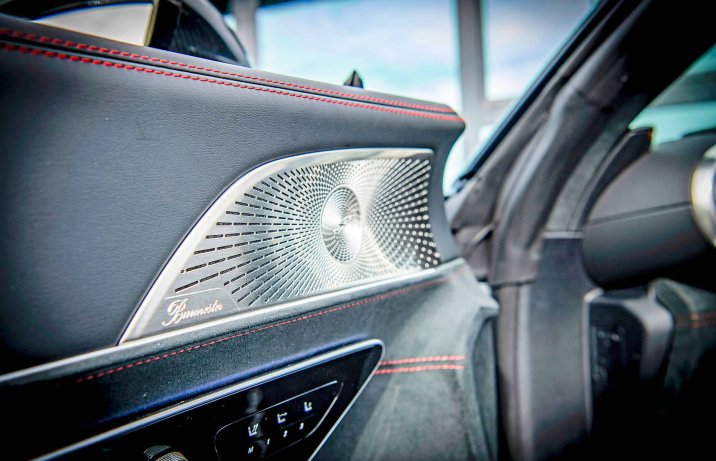 Mercedes-AMG SL 63 – głośnik