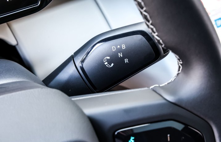 Ford Explorer - automat