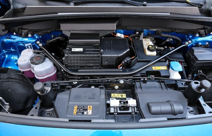 Ford Explorer - silnik