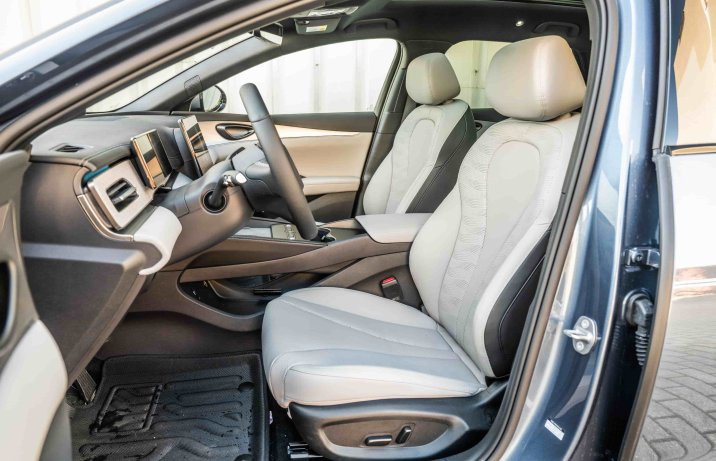 BYD Seal 6 DM-i Touring Comfort – fotele