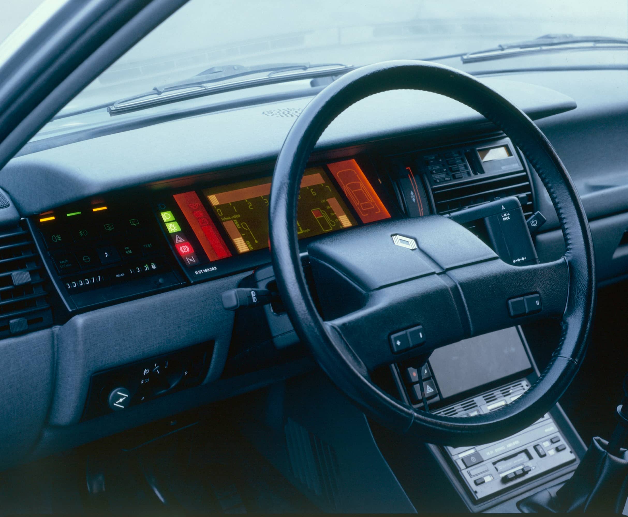renault 11 tse electronic deska rozdzielcza