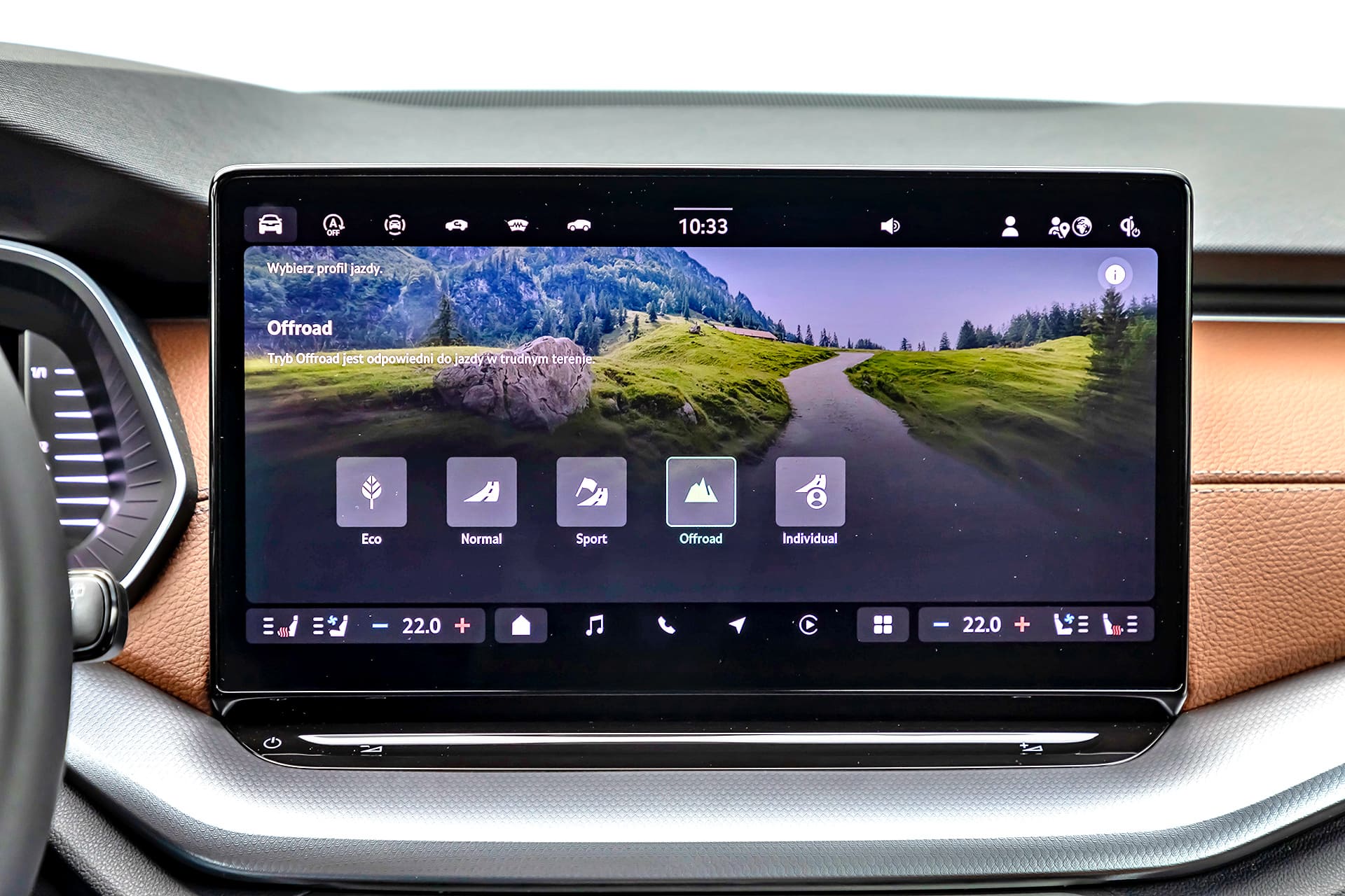 Skoda Octavia Combi 2.0 TSI DSG 4x4 Edition 130 Selection – ekran z trybami jazdy