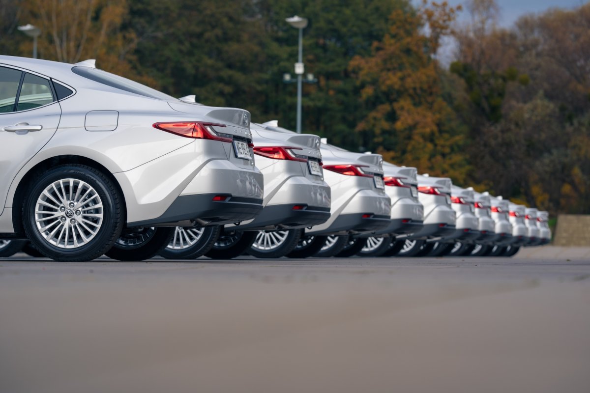 Kolejny mocny miesiąc – sprzedaż aut w Polsce we wrześniu 2025 roku osiągnęła rekordowy poziom