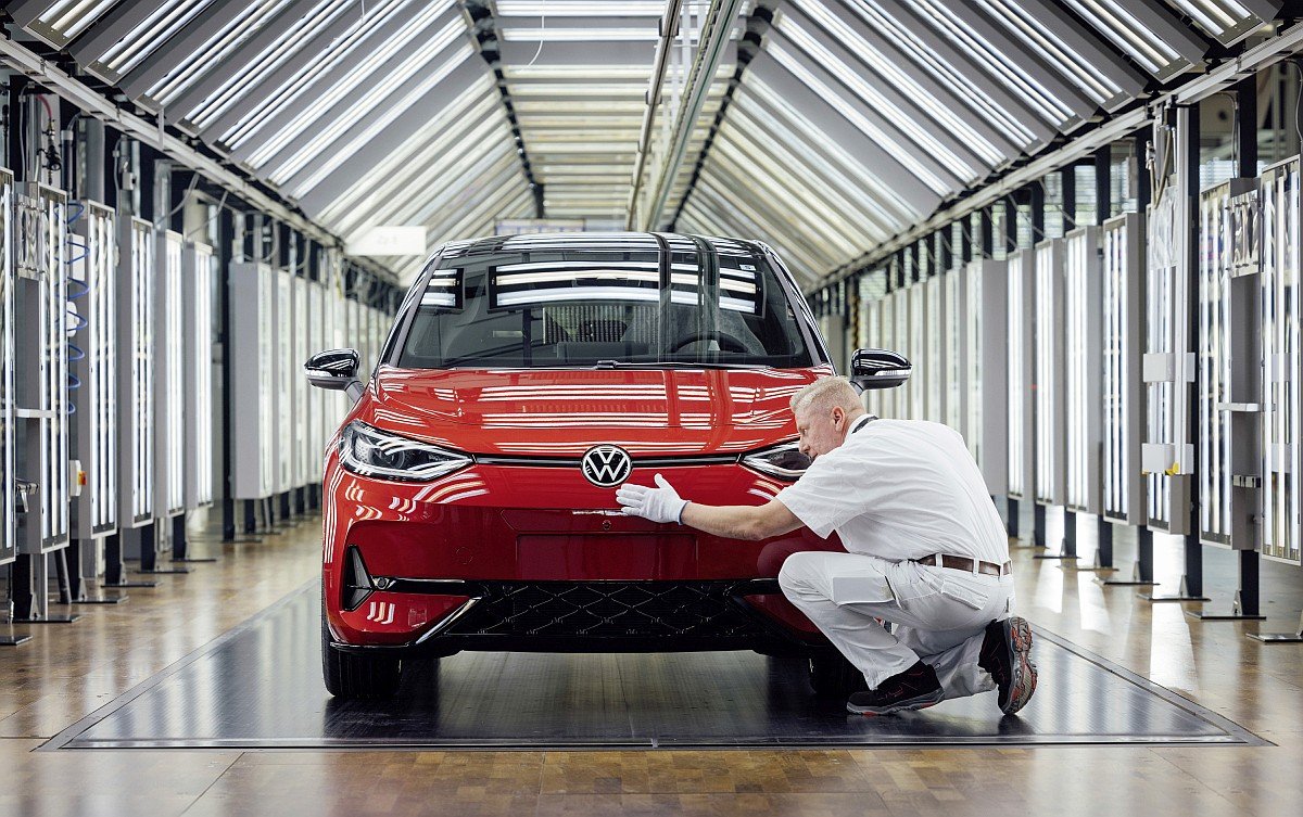 Ciężkie czasy dla niemieckiego giganta. VW pod kreską, ale Skoda prymusem