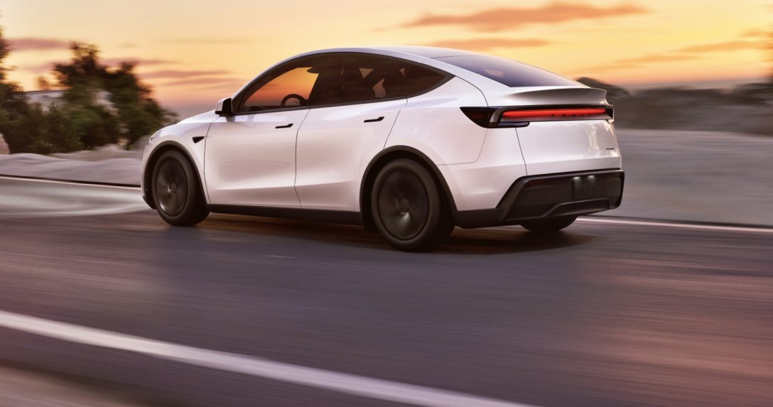 Tesla Model Y tył