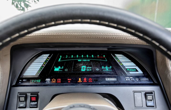 Toyota Soarer (Z20) – zegary ze Space Vision Effect