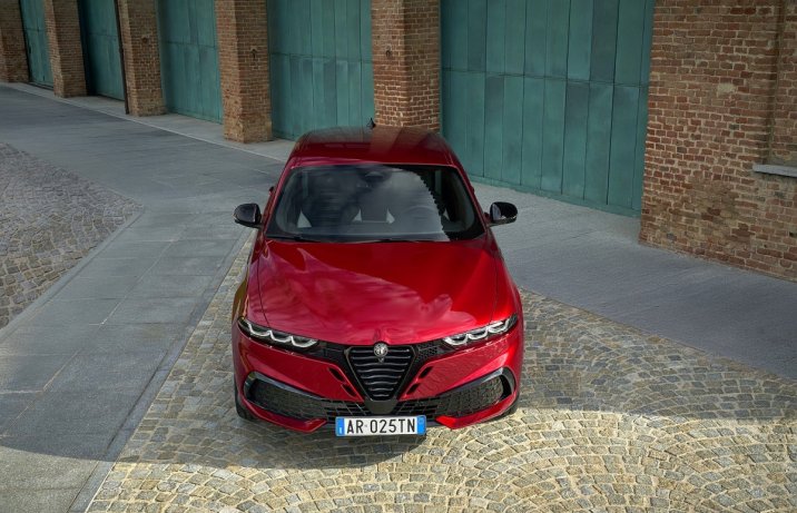 Nowa Alfa Romeo Tonale 2026