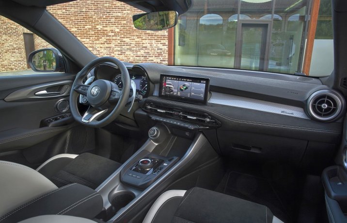 Nowa Alfa Romeo Tonale 2026