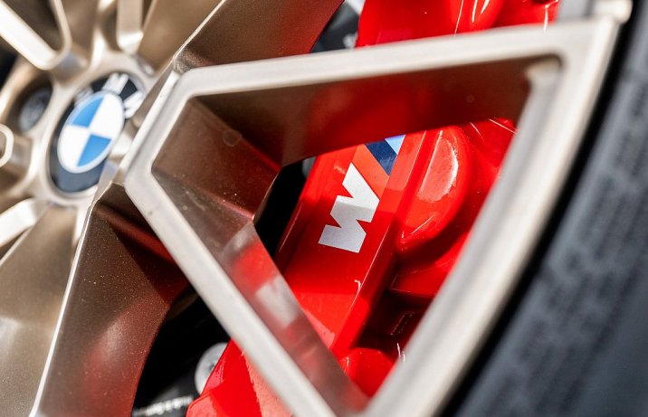 BMW M3 CS Touring (2025) – test – zacisk hamulcowy