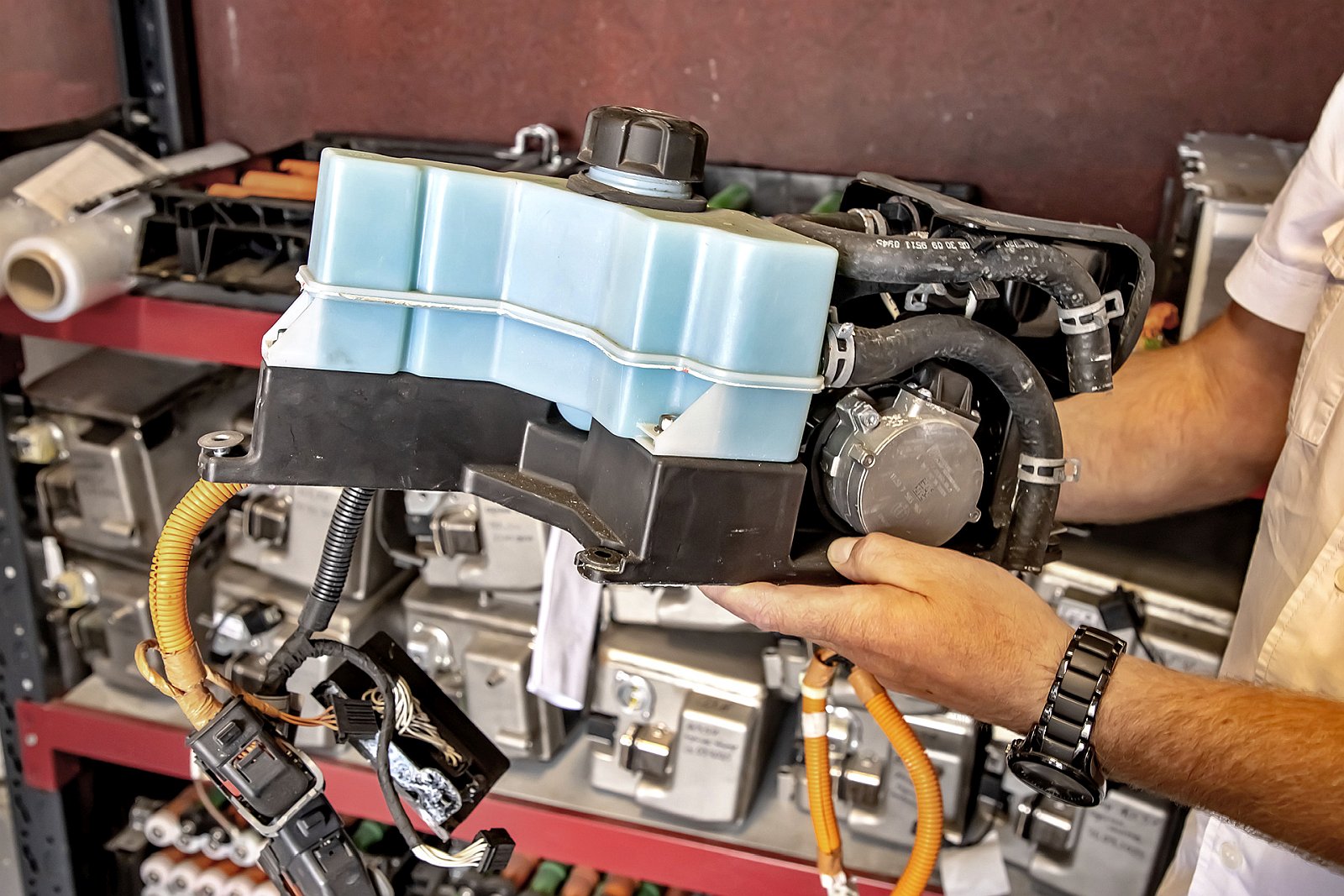 serwisowanie hybrydy chłodzenie