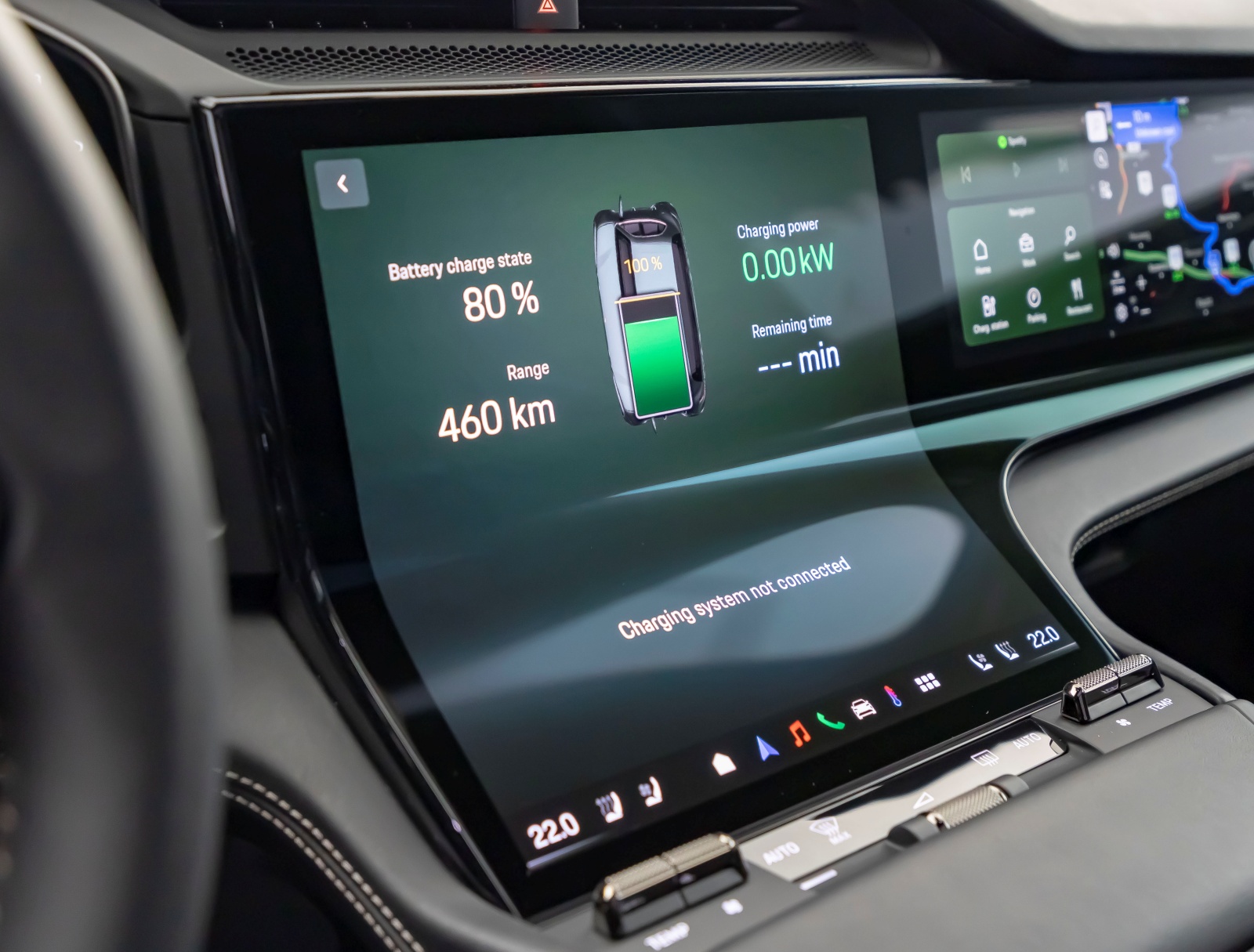 porsche-cayenne-electric-ekran