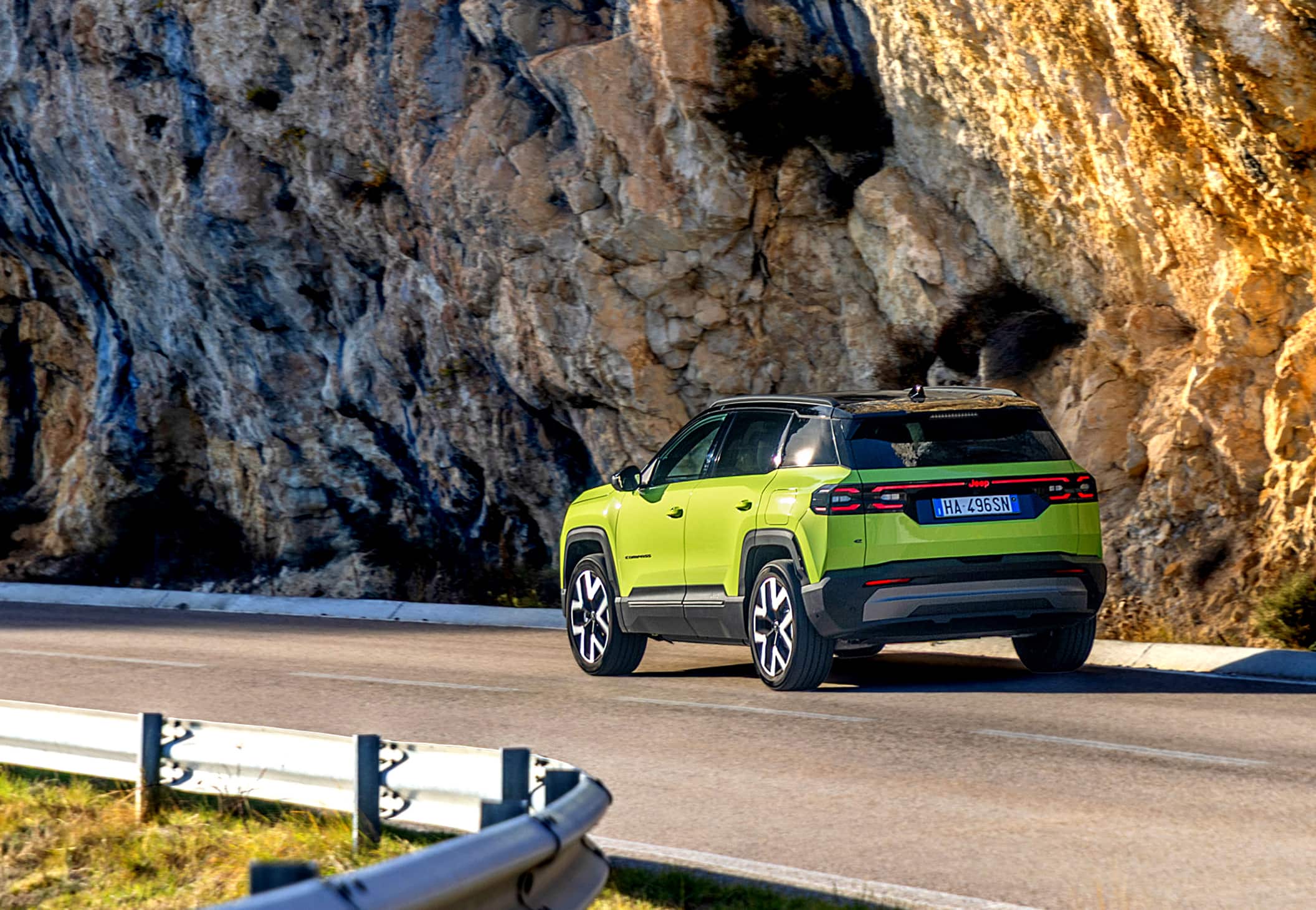 Jeep Compass 2025 – tył