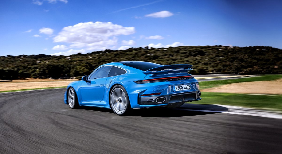 Tak jeździ najmocniejsze Porsche 911 w historii. Sprawdziliśmy je w trasie i na torze| Pierwsza jazda