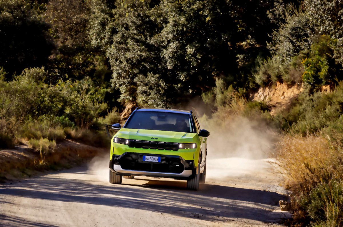 Nowy Jeep Compass – jak radzi sobie na drodze i w terenie? | Pierwsza jazda