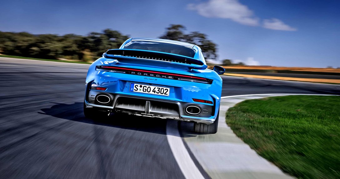 Porsche odłącza się od Volkswagena – ale tylko w emisjach. Łączy siły z Xpengiem