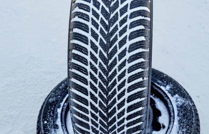 Test opon zimowych 2025 - Nokian Tyres Snowproof 2