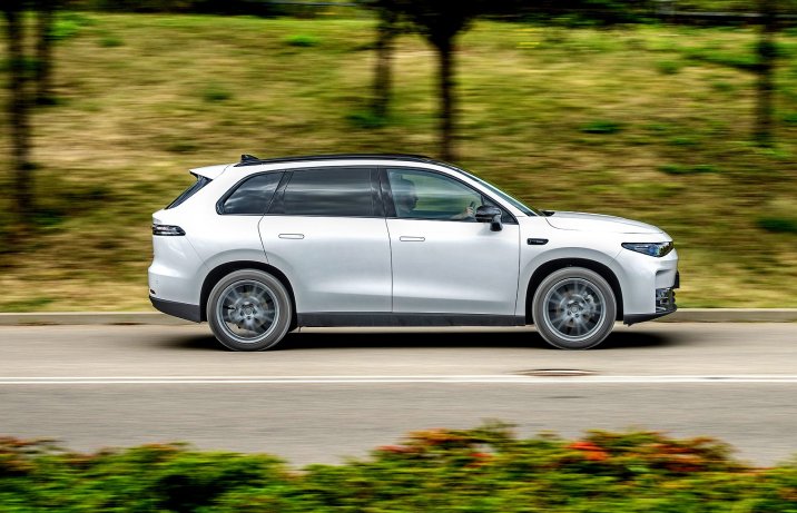 Leapmotor C10 EV Pro (2025) - test - bok