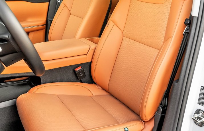 Leapmotor C10 EV Pro (2025) - test - fotele