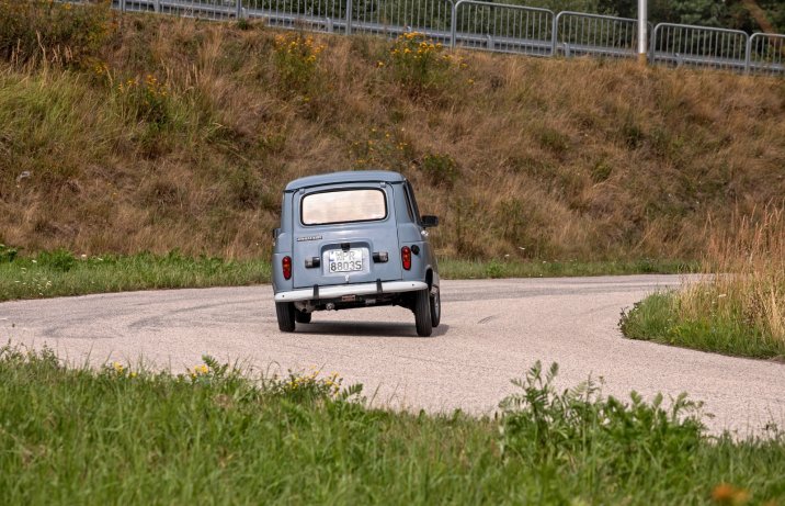 Renault 4