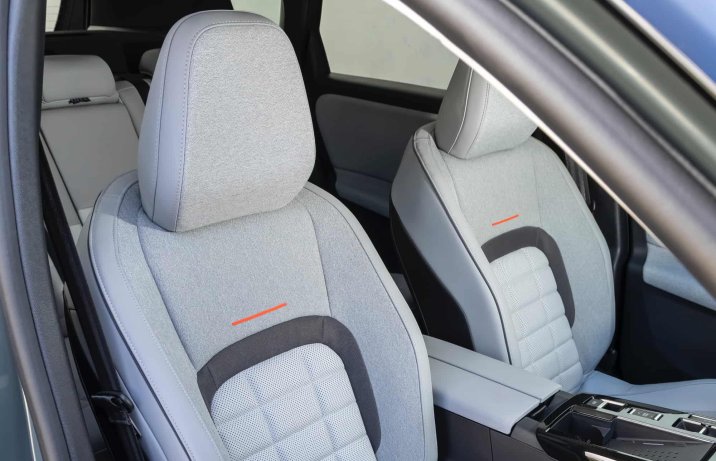 Citroën C5 Aircross 2025 – fotele