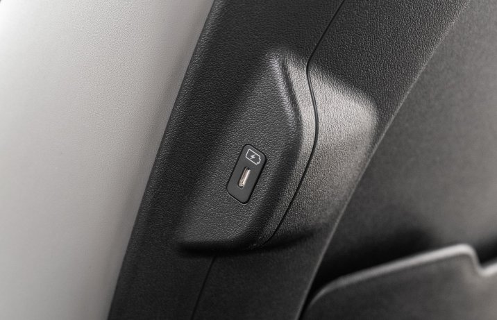 Kia Niro - gniazdo USB