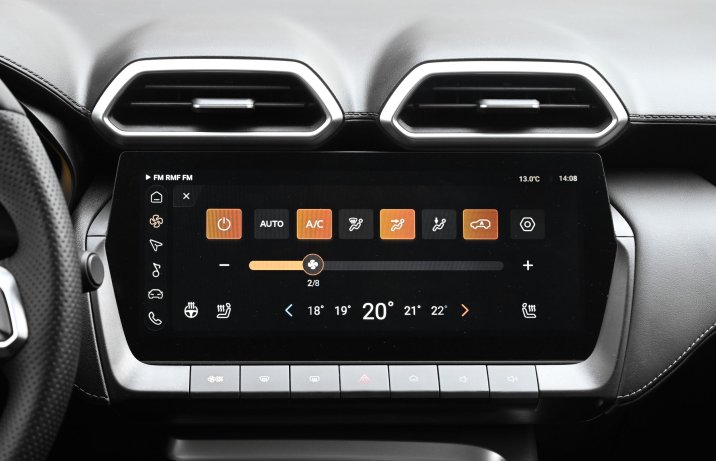 MG ZS - klimatyzacja