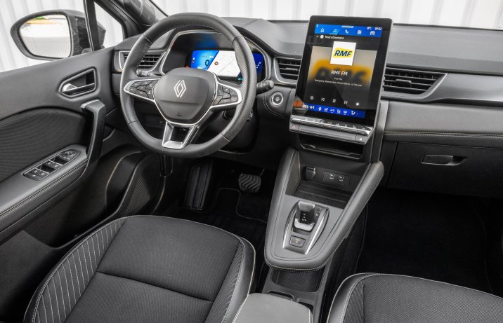 Renault Symbioz - kokpit