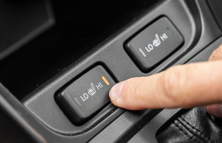 Suzuki S-Cross - przełączniki