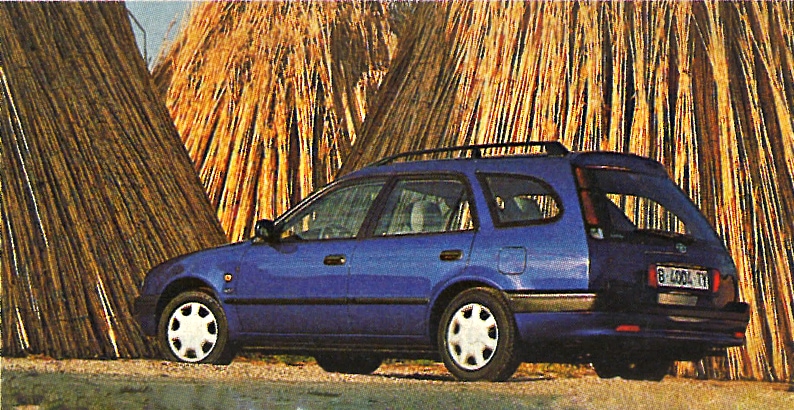 toyota-corolla-VIII-kombi-tyl