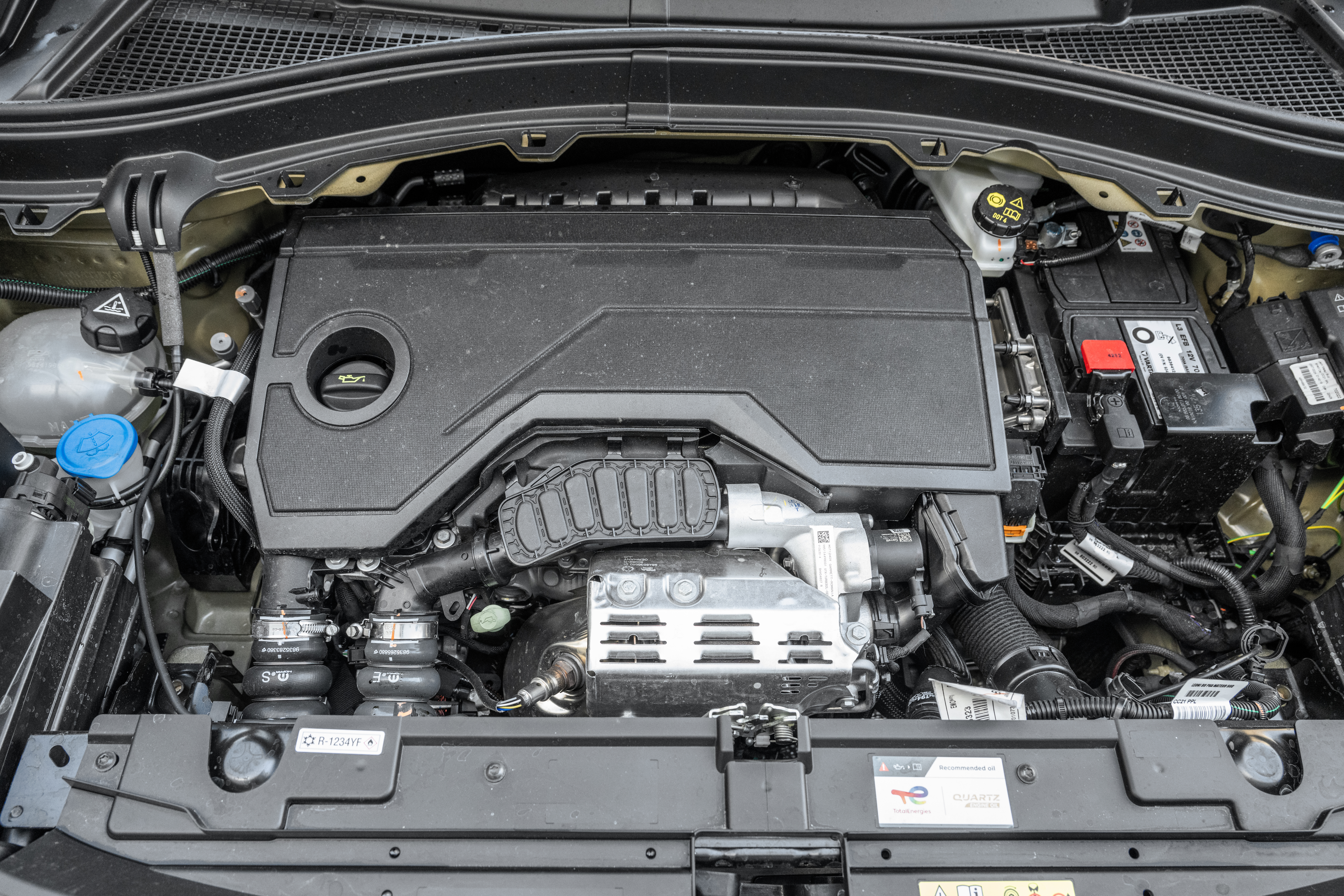 KSZ_CITROEN_C3_IV_INTERIOR_041