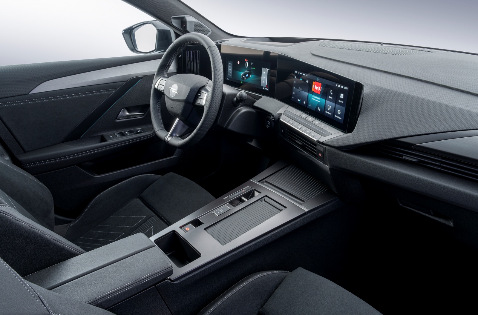 opel-astra-deska-rozdzielcza-1