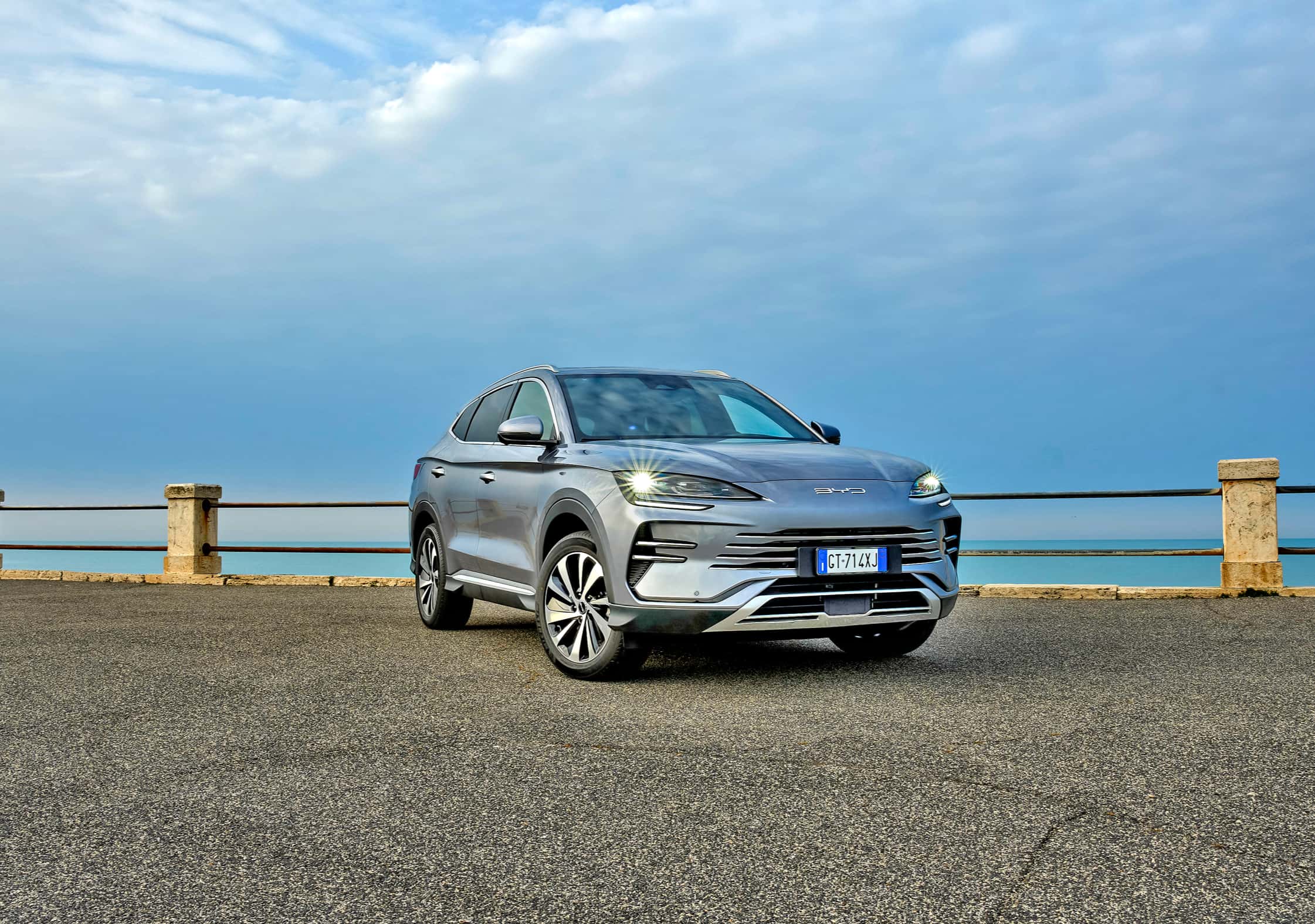 BYD-SEAL-U-DM-i-przod