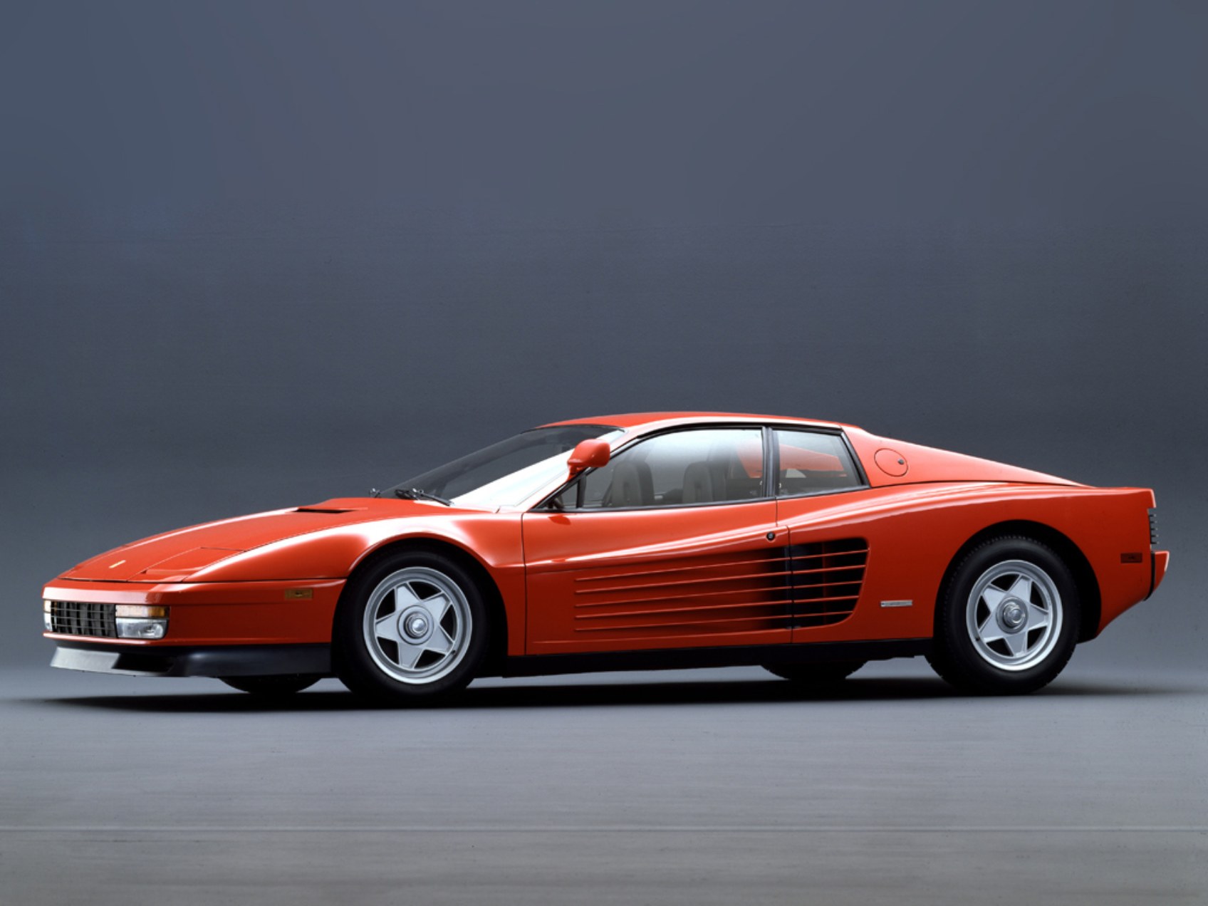 12_ferrari_testarossa_us-spec_34 (2)