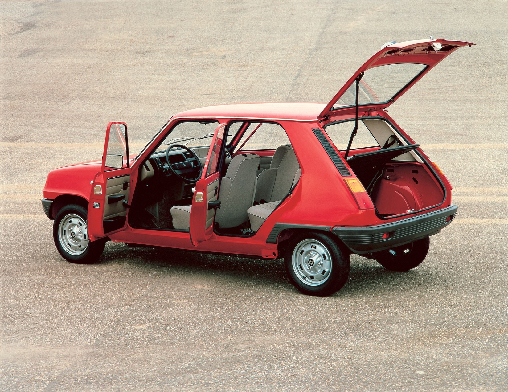 31_Renault 5 (6)
