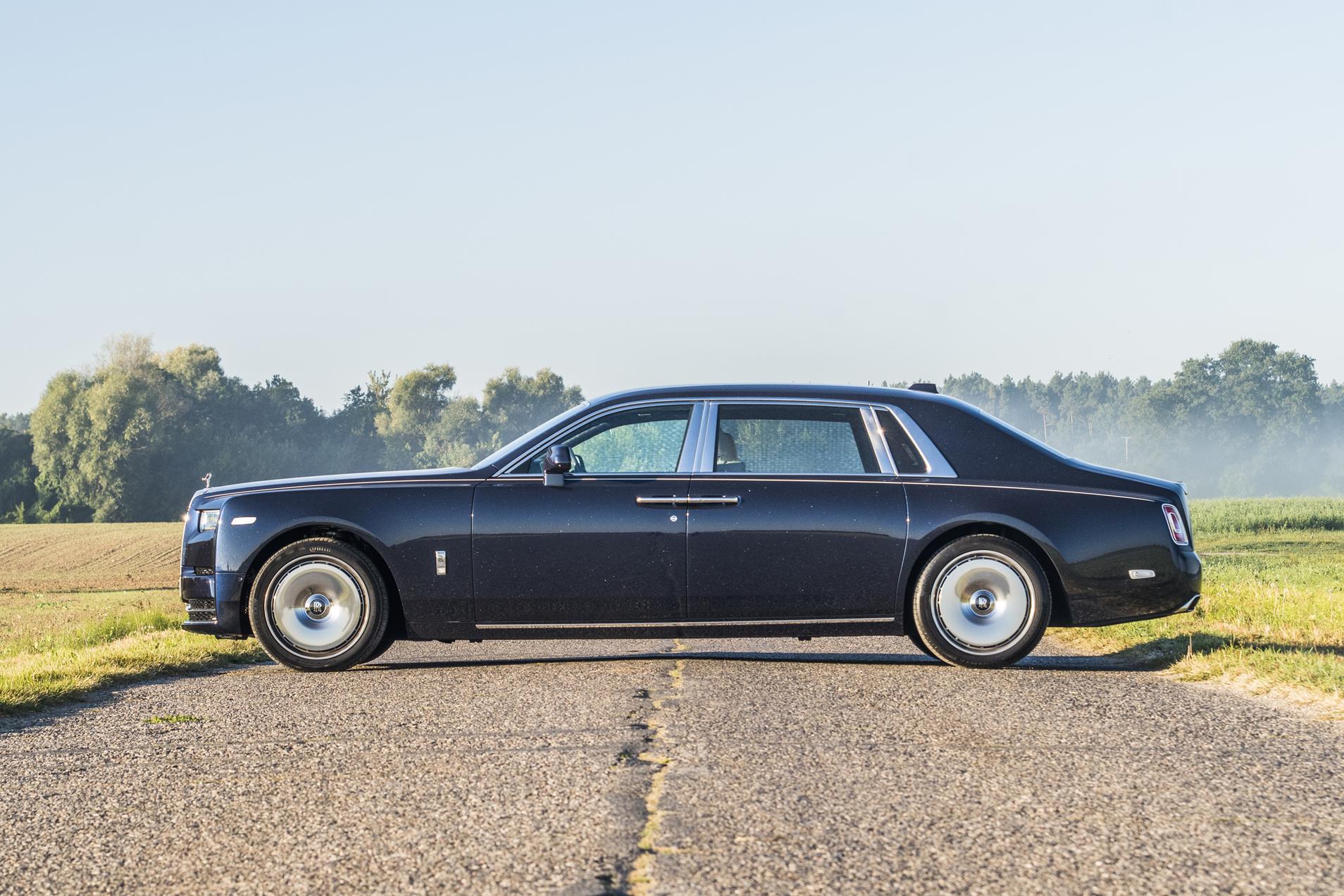 32_Rolls Royce Phantom (6)