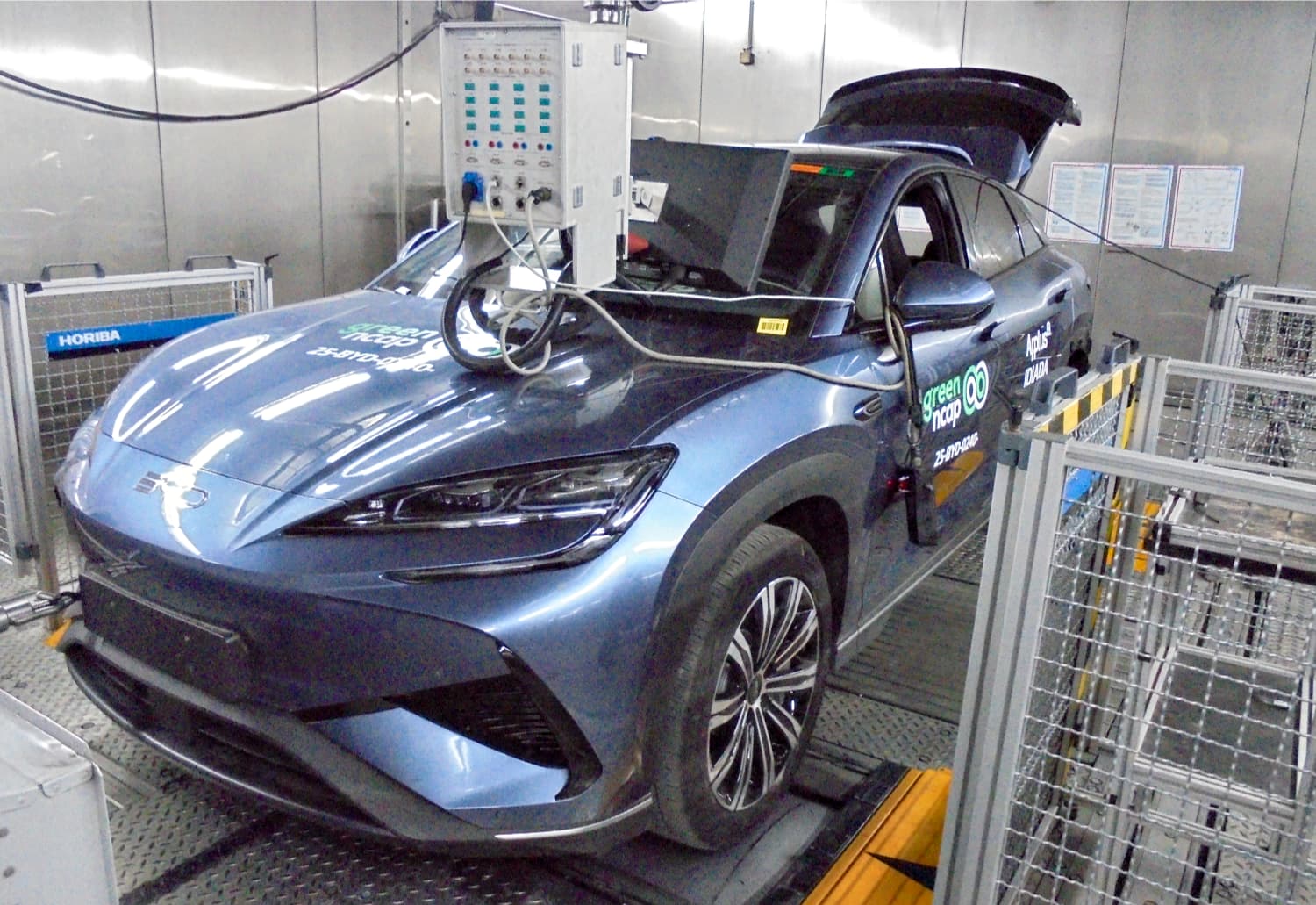 BYD Sealion 7 podczas testów Green NCAP w 2025 r.